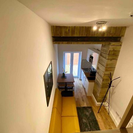 Apartamento Flat 8, 10 St Johns Bournemouth Exterior foto